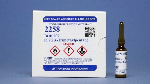 SRM 2258  2，2，4-三甲基戊烷中的溴二苯醚209標(biāo)準(zhǔn)品